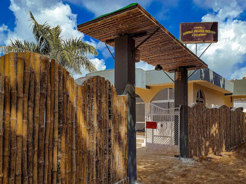 Hotel Jungle Palace Resort Umariā Eksteriør billede