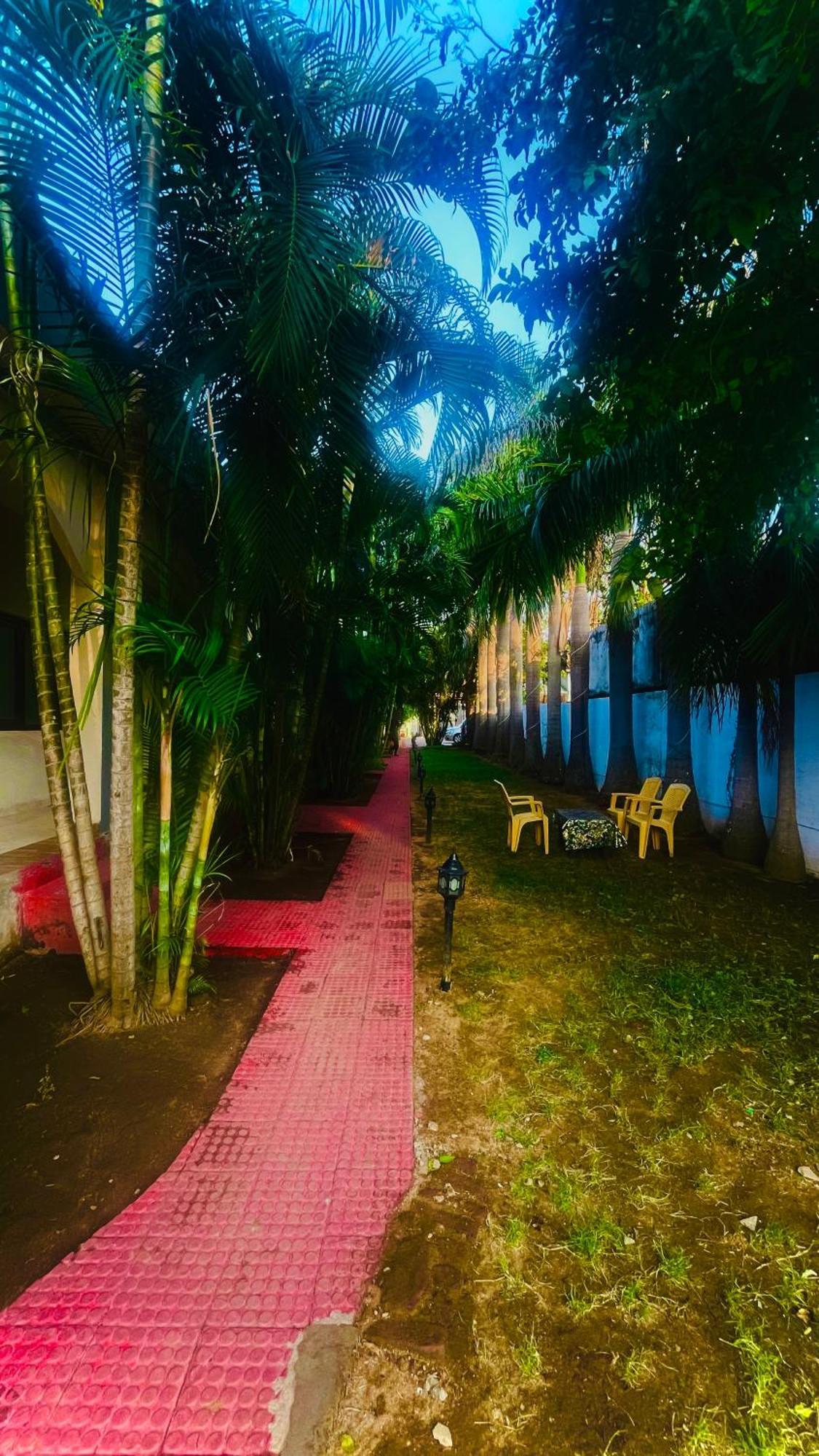 Hotel Jungle Palace Resort Umariā Eksteriør billede